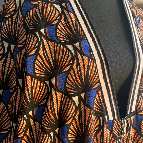 L French blazer/jacket gorgeous pattern - Picture 6 of 9